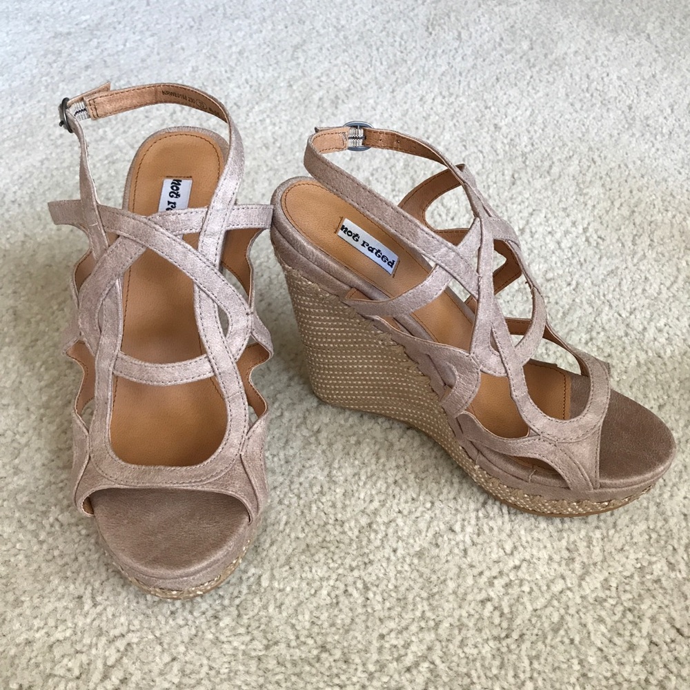 NOT RATED WEDGES